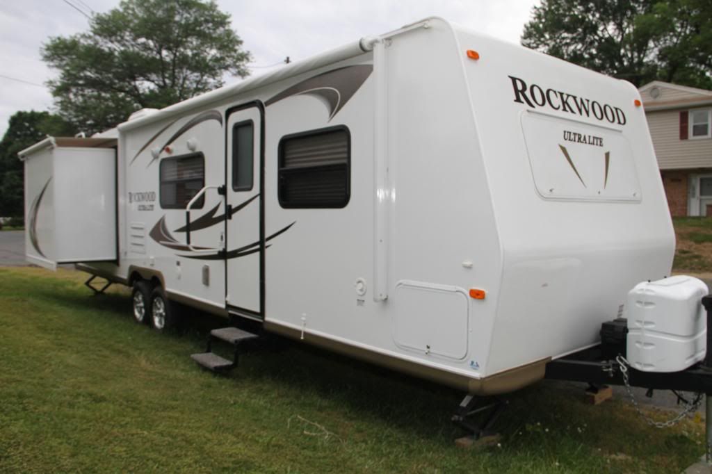 2011 Rockwood 2902 SS Travel Trailer For Sale Chevy and GMC Duramax
