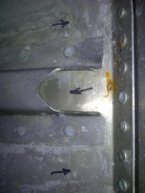 hullcrack4_zpsed2d81e7.jpg