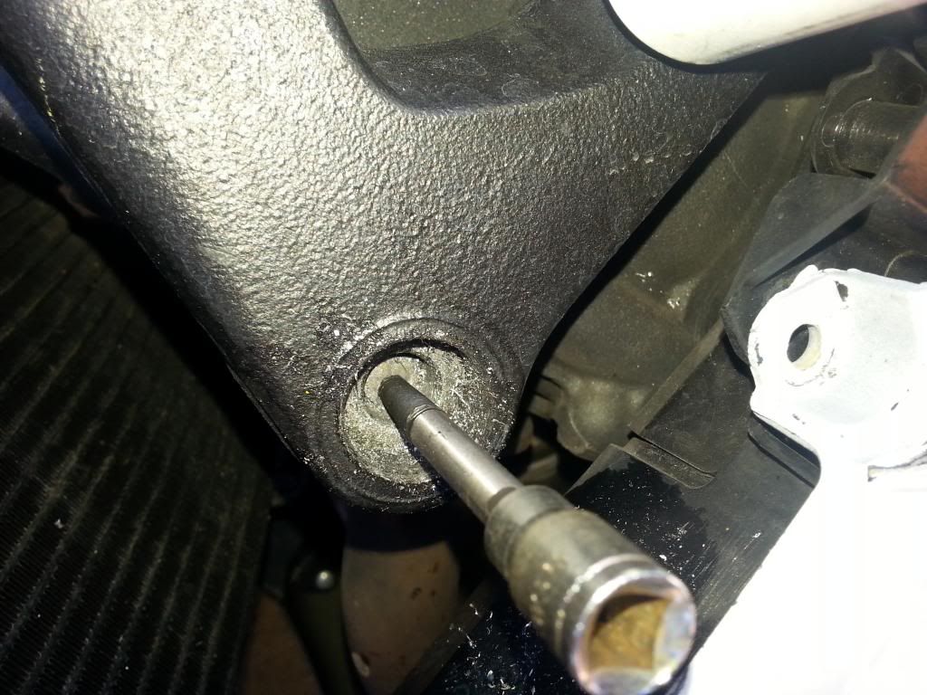 HELP! broken frame slider bolt (didn't know where to post this