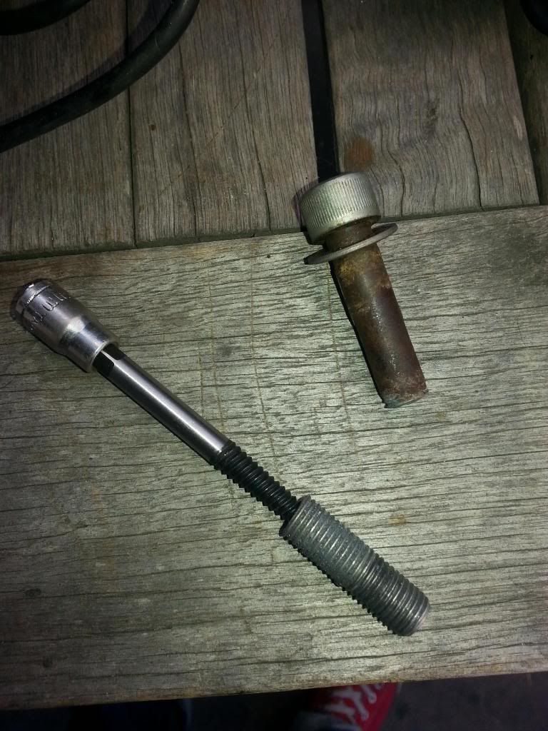 HELP! broken frame slider bolt (didn't know where to post this