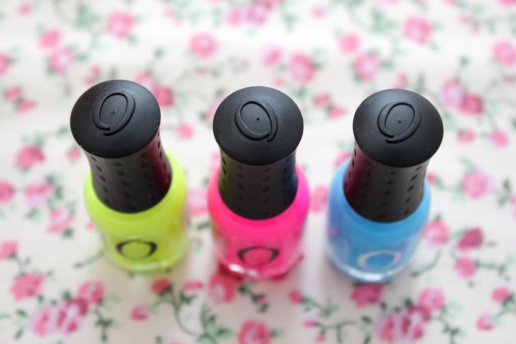 neon nail polish