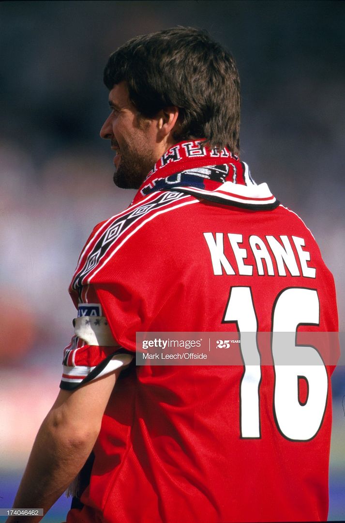 KEANE #16 1997-2006 Player Size Premier League White Nameset Lextra 