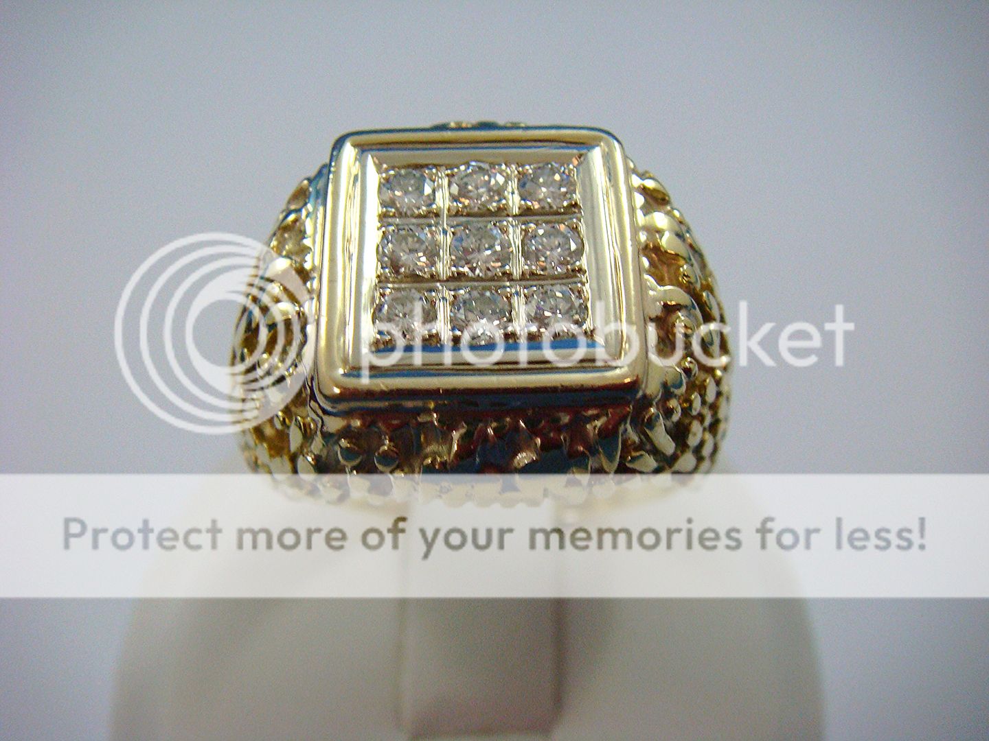 18K GOLD MEN'S HIGH END DIAMOND RING 17.4 GRAMS, SIZE 11.5, 0.70 CT T.W